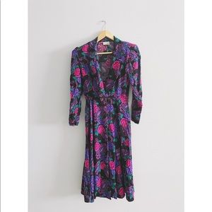 1980’s Floral Dress *Flaw